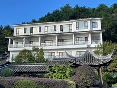 -南北湖湖光山居度假酒店