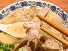 鸭舌-小潘记鸭血粉丝汤