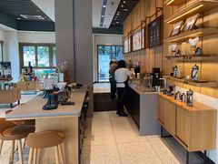 -星巴克(武汉光谷青年汇店)