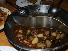 -大众跷脚牛肉馆·非遗传承单位(峨眉山店)