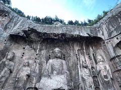 -龙门石窟