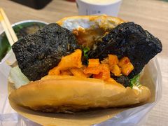 臭豆腐夹馍-自黑豆夫·臭豆腐夹馍(四海唐人街店)