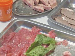 -王奋斗贵州酸汤牛肉火锅
