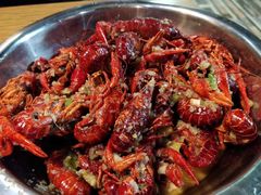 -陆记牛庄·碳锅龙虾烧烤(爱上花园店)