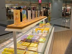 面包甜点陈列柜-好利来(西铁营万达广场店)