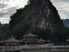 -星湖旅游景区七星岩