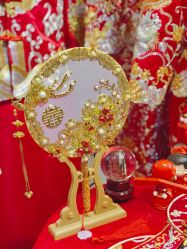 点击看大图 -LOVE SHINE婚纱·红鼎庄龙凤褂·妈妈装定制