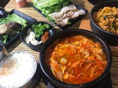 -吴草鸡爪오초닭발韩食堂(融恒盈嘉中心店)
