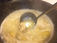 -鲜入围煮花胶鸡海鲜火锅