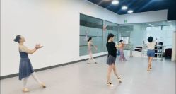 -白珂舞蹈教室