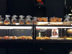 -Salon de The de Joel Robuchon(外滩18号店)