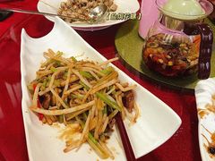 -东馆和天下特色餐饮(工农店)
