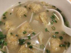 淨雲吞-新绿茵阁茶餐厅(皇朝东南亚花园分店)