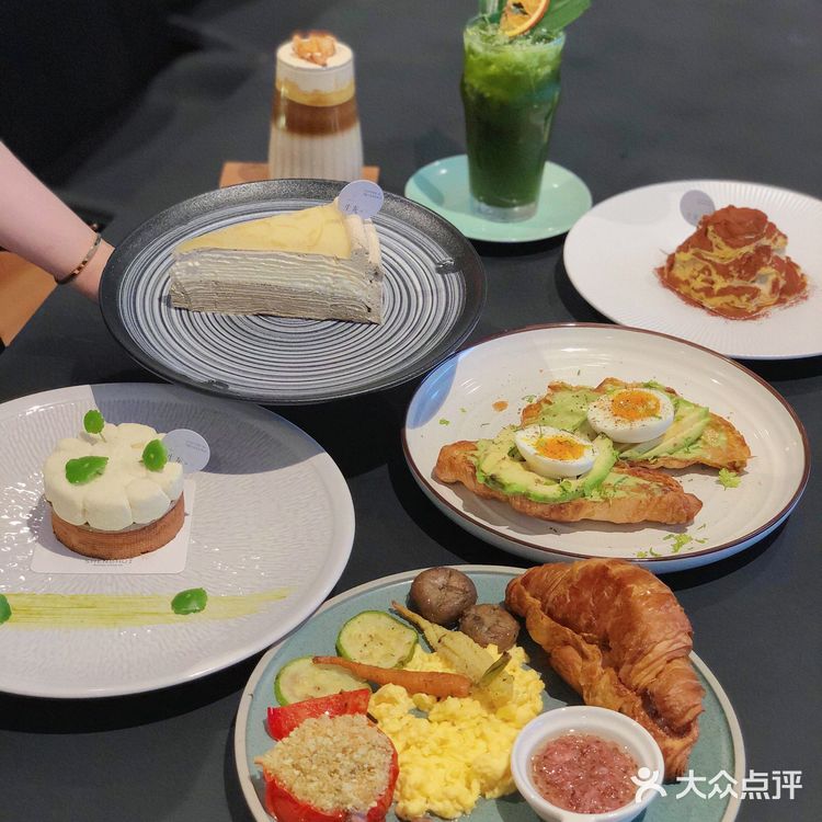 重庆探店｜来福士绝美江景下午茶 颜值超高‼️