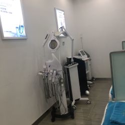-蕾特恩专业祛痘·皮肤管理