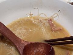 -荣家黄鱼面(前滩太古里店)