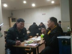 大堂-宝瑞门钉肉饼店