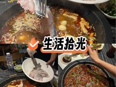 -老船舫·现做活鲜鱼馆(东郊记忆店)