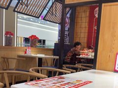 -辣小妮de川菜馆(红旗Mall店)