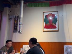 -阿山卓·野生菌火锅·纳西火塘烤肉