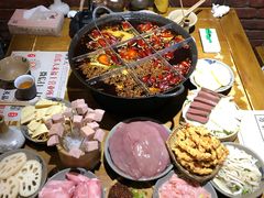 -白乐天毛肚火锅馆(解放碑店)