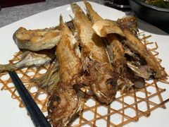 香煎炸鱼-五稻厨房粤西菜(新闻店)