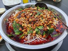 -周良天山牛杂城(天山路总店)