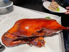 酥香嫩烤鸭-四季民福烤鸭店(外滩外白渡桥店)