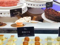 -淡尾·海鲜自助概念餐厅(虹桥南丰城店)