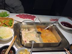 -九鼎轩脆毛肚火锅(南京东路店)