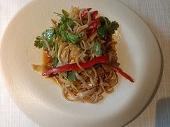 -鲜入唯煮·港式海鲜牛肉火锅(金宝街店)