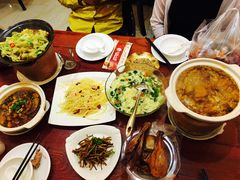 -虹泥小厨(南国花园总店)