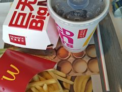 -麦当劳(哈西万达店)