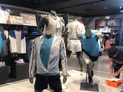 -NIKE品牌体验店(金源新燕莎店)