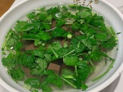 -馋三尺蟹粉小笼(人民广场店)