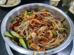 -周良天山牛杂城(天山路总店)
