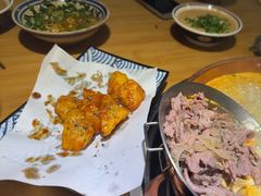 -洱火云南酸菜牛肉火锅(石景山当代商城店)