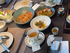 -九月里.自由花园餐厅