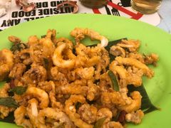 -明记烧鱼美味店