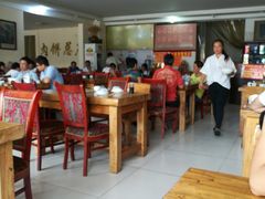大堂-溢心园香河肉饼总店
