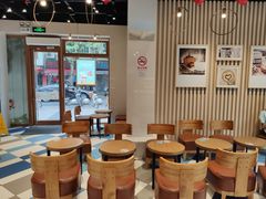 -85度C(生甜甜圈研究工坊·上海局门店)
