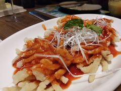 -临界音乐酒馆·小龙虾·江湖菜(华熙LIVE·鱼洞店)