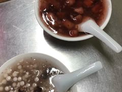 -芳婆糕团店(王府大街店)