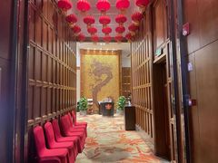 等位区-彩丰楼中餐厅·早茶·点心·粤菜(海口华彩洲际酒店)