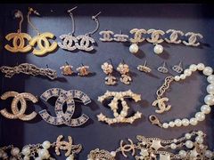 -CHANEL(恒隆广场店)
