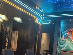 -屋有岛沉浸游戏旗舰店(中山公园店)