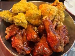 -BHC炸鸡(明洞总店)