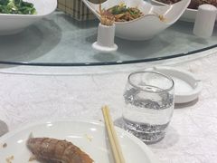 -赶海部落海鲜城(海阳路店)