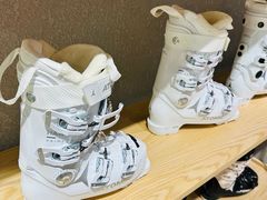 -4+2肆加贰雪具库(上庄店)