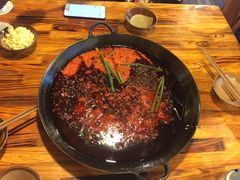 -岗上渣渣老火锅(两路口店)